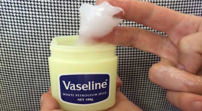 cách làm dài mi bằng vaseline